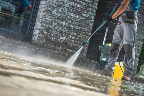 Best Pool Deck Cleaning in River Bend, NC